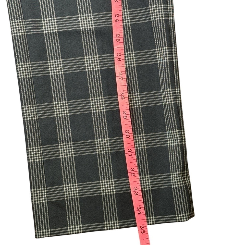 Banana Republic Gray and Black Checkered Trousers - Picture 8 of 8